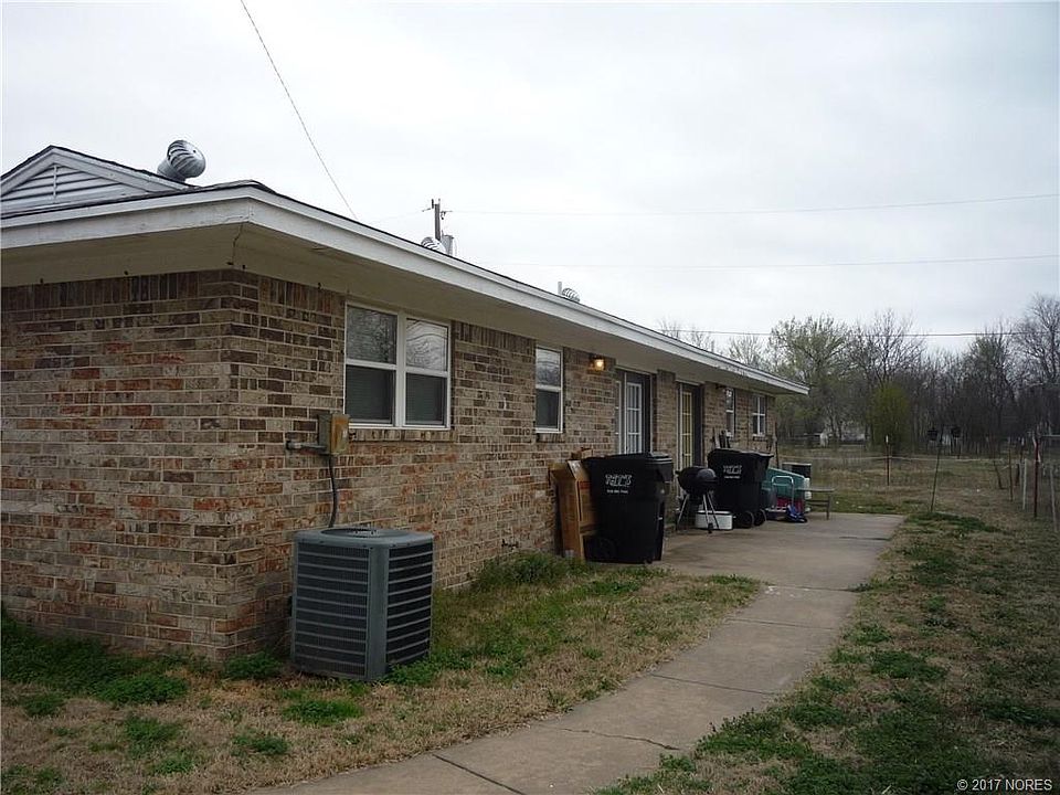 2nd image of 1630 E 69th St N