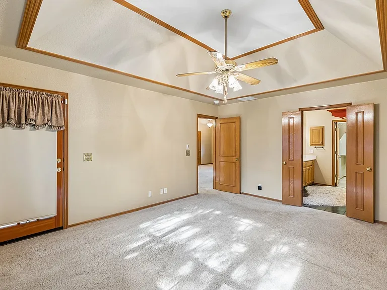 1820 Chelsea Dr — Photo 22