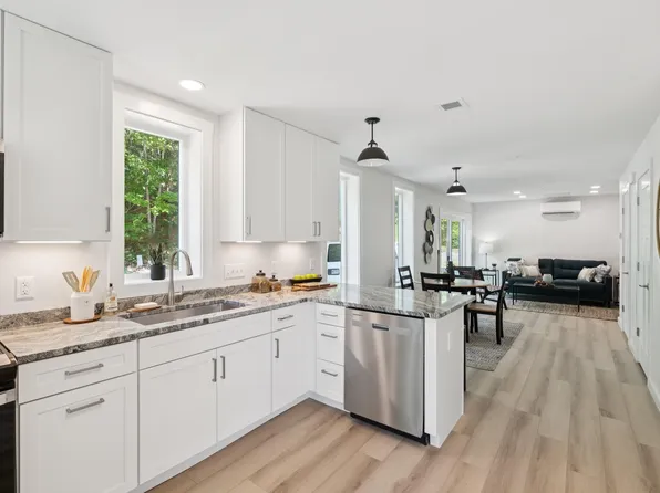 3 Cedar Bend #3, Boothbay, ME 04537