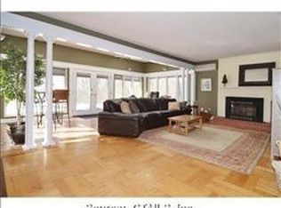 4 Hillcrest Ct, Old Saybrook, CT 06475
