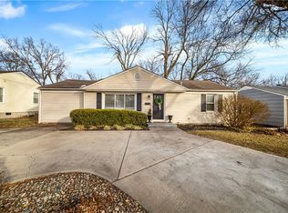 7335 Nall Ave, Prairie Village, KS 66208