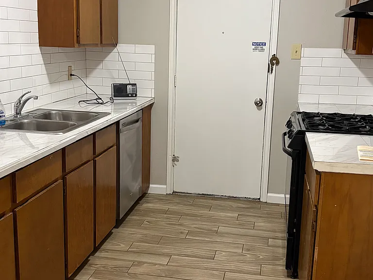 1309 Monte Vista Dr — Photo 11