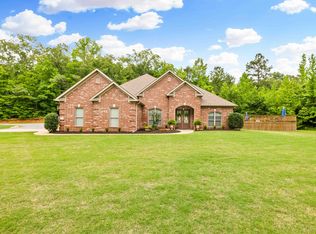 3891 Harrison Rd, Benton, AR 72019