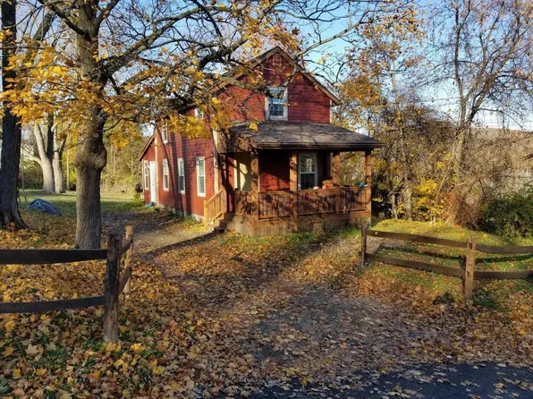 44 Roberts Ave, Corning, NY 14830