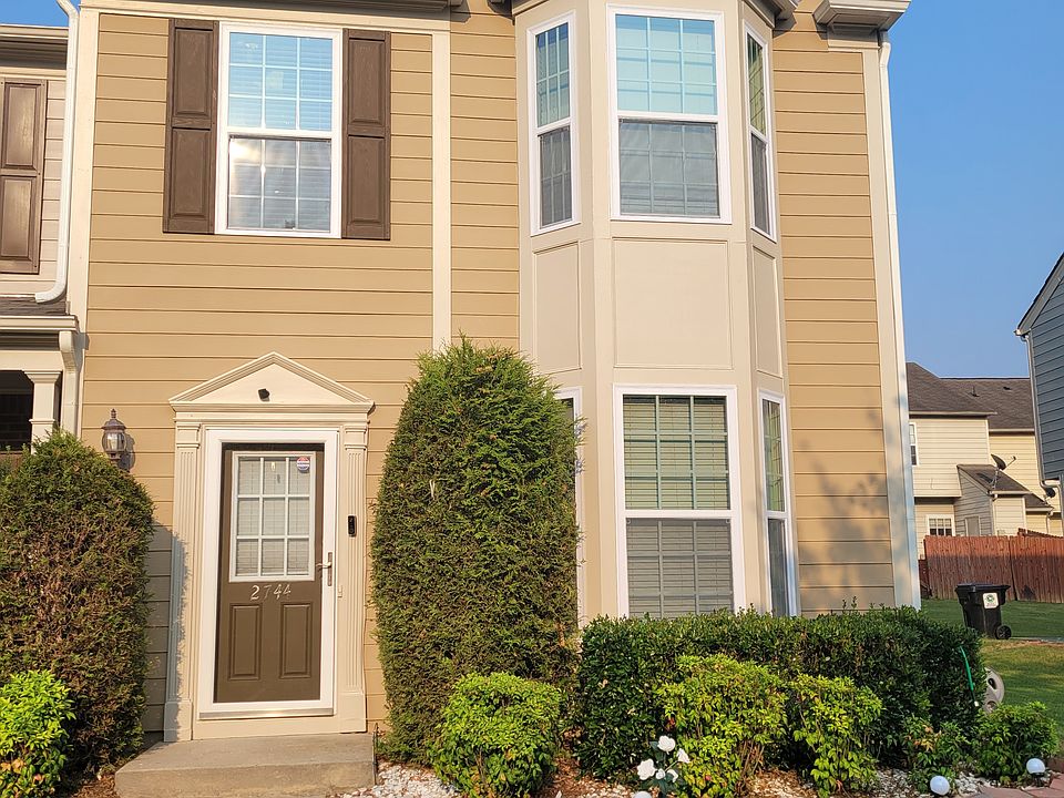 1st image of 2744 Deerwood Ln SW #1
