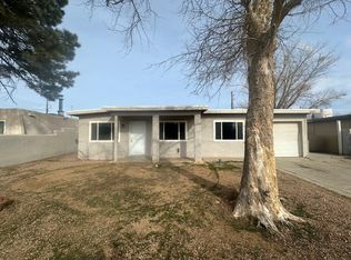 5917 Avenida La Barranca NW, Albuquerque, NM 87114