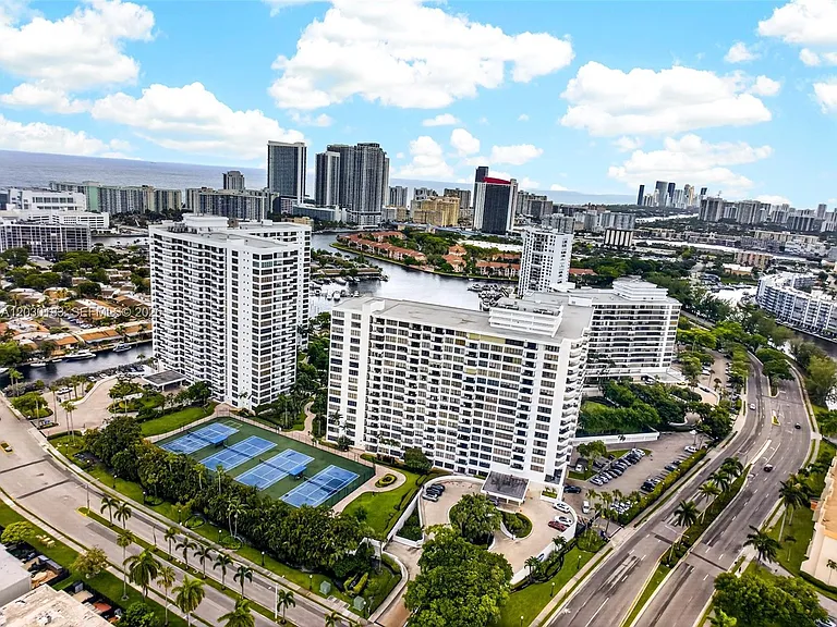 500 Three Islands Blvd #201 — Photo 31