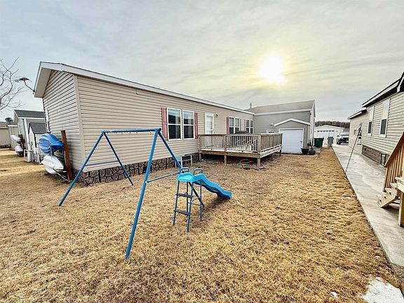 2nd image of 3200 Okoboji Ave Trlr 97