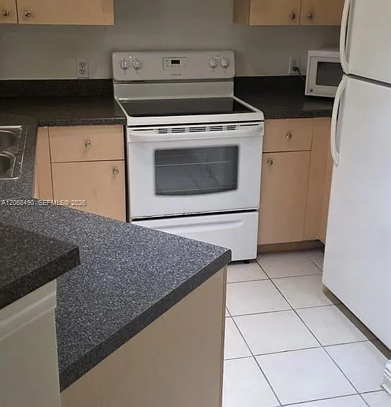 4171 San Marino Blvd #101 — Photo 4
