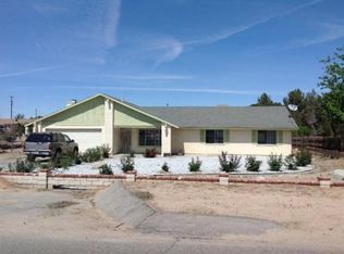 15556 Riverside St, Hesperia, CA 92345
