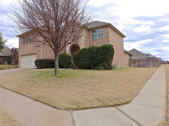 3rd image of 9319 Shadowfax Dr