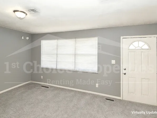 919 27th Ave N, Hueytown, AL 35023