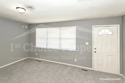 919 27th Ave N Photo 1