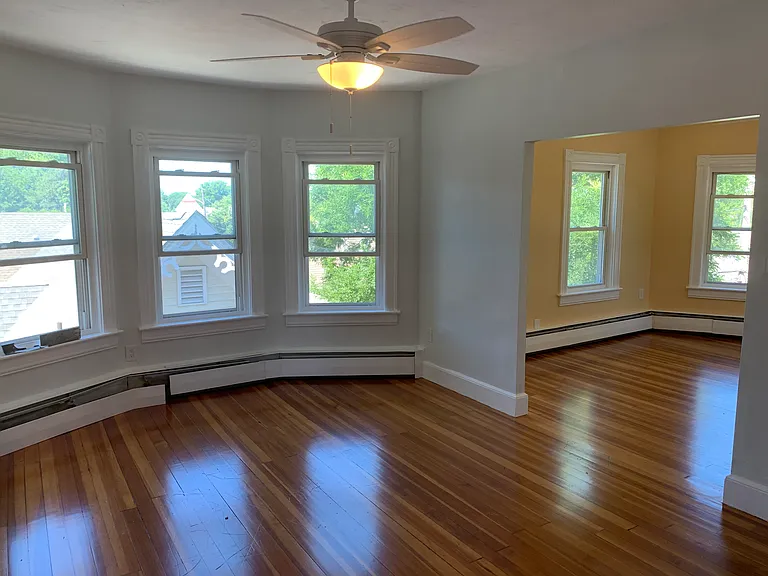 20 Lincoln Ave #3 — Photo 5