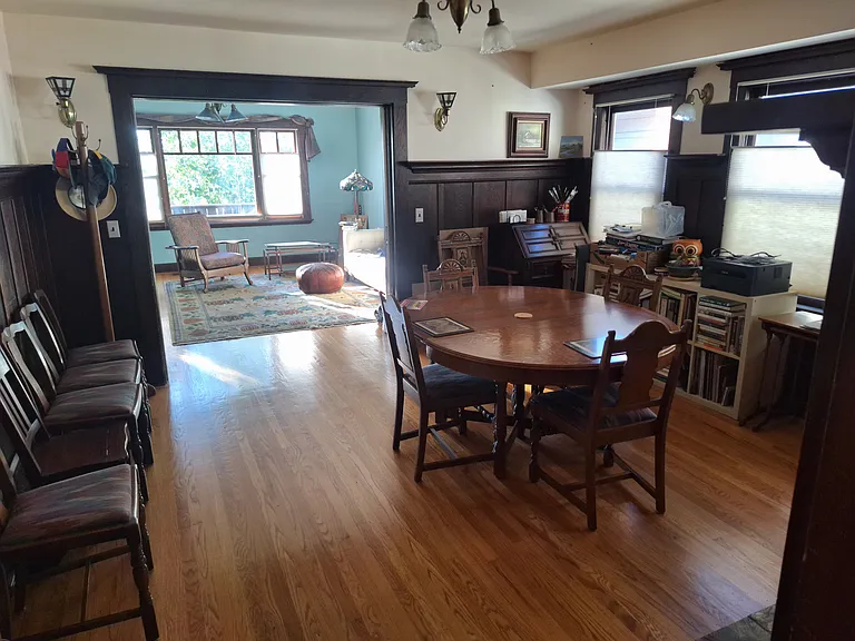 1033 Peralta Ave — Photo 6
