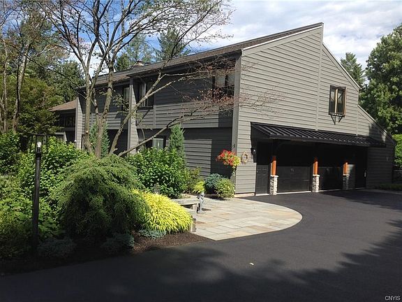 2nd image of 10 Meadow Dr