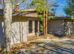 2190 Wicklow Pl, Pt Roberts, WA 98281