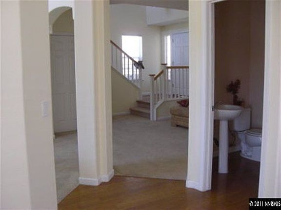 3rd image of 7215 Grand Island Dr