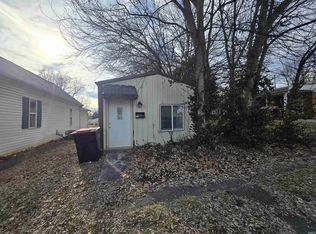 823 Mill St, Mount Vernon, IN