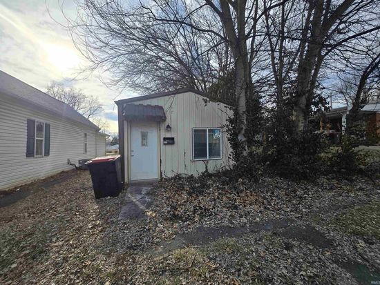 823 Mill St, Mount Vernon, IN 47620