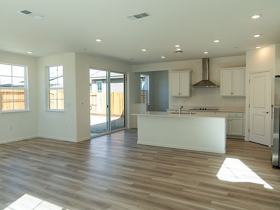 4th image of 1451 Finestra Dr