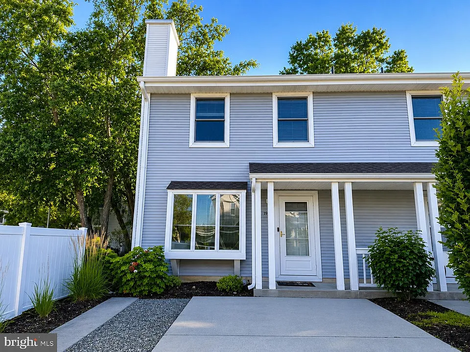 196 Jonathan Dayton Ct