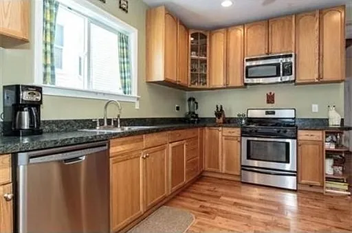 76 Bartlett St #1 — Photo 1