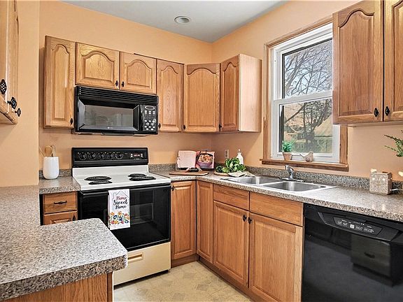 2nd image of 295 Terrace Park