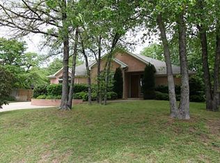 1913 Canyon Ct, Denton, TX 76205