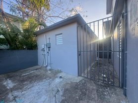 434 Calle Antartica, San Juan, PR