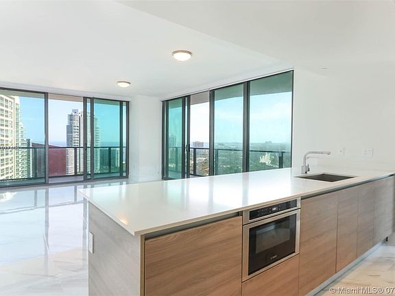 2nd image of 1300 S Miami Ave #2806