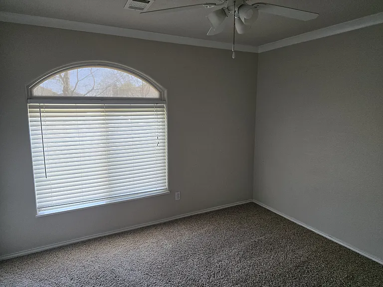 5906 Valencia Ave — Photo 19