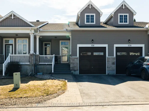156 Oxford St W, North Grenville, ON K0G 1J0