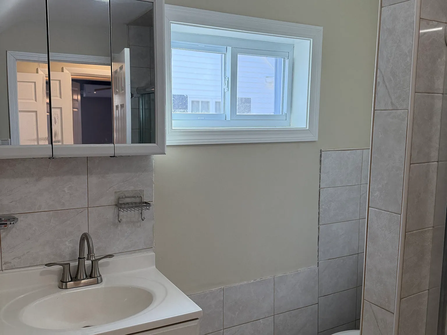 2 bed, $2,300 — Photo 3