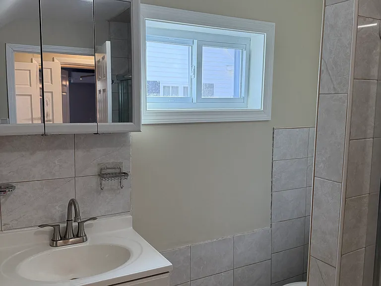 3 Heath St #2 — Photo 3
