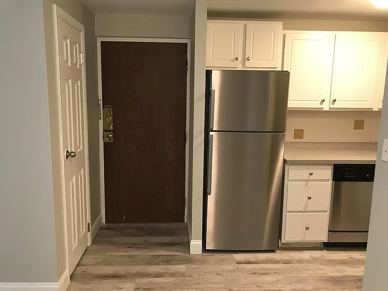 100 Tremont St #7 — Photo 10