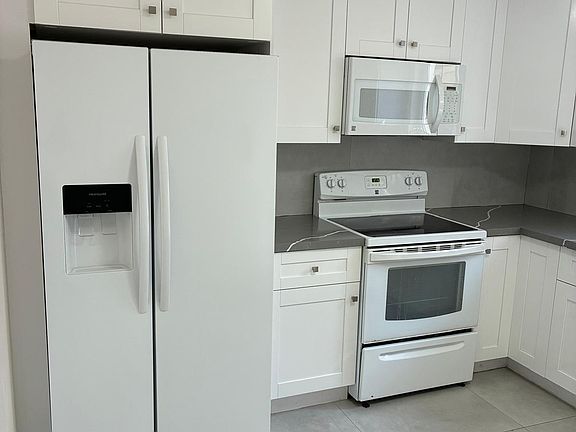 4th image of 4290.5 NW 4th St #1