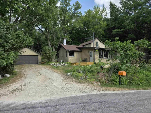 3710 Johnson Dr, Deerfield, WI 53531