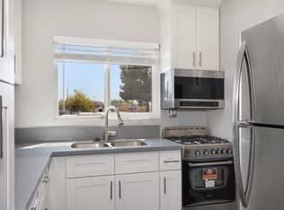 731 Owen Dr, Huntington Beach, CA 92648