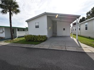 511 Poinsettia Dr #511, Largo, FL 33770