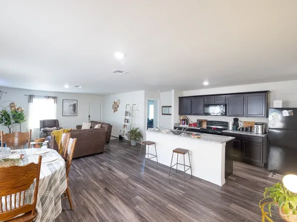 7910 Vineyard Dr, Abilene, TX 79606