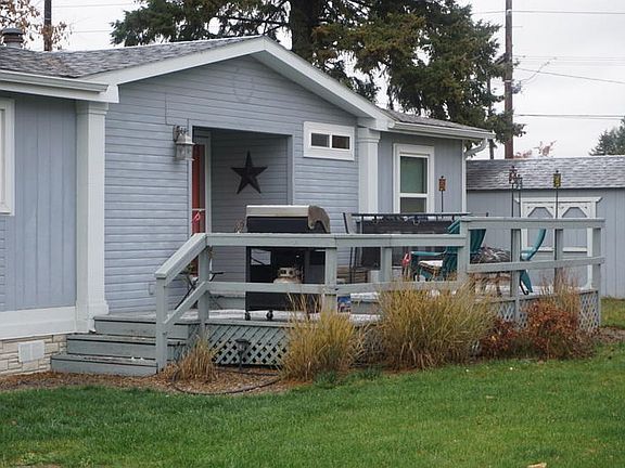 2nd image of 2916 Mabelle Ln
