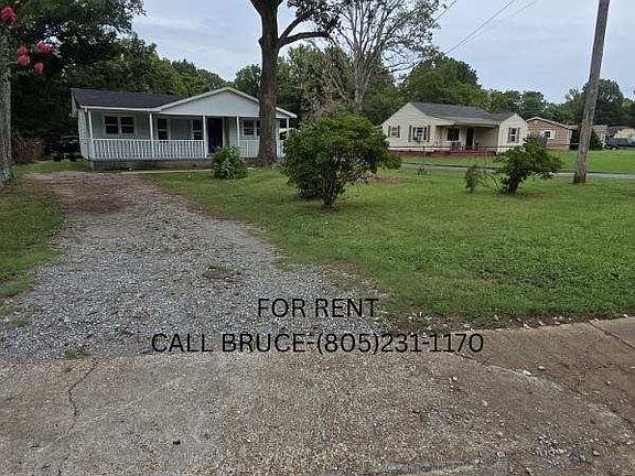 2nd image of 306 Hillcrest Circle Dr