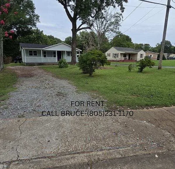 306 Hillcrest Circle Dr — Photo 2