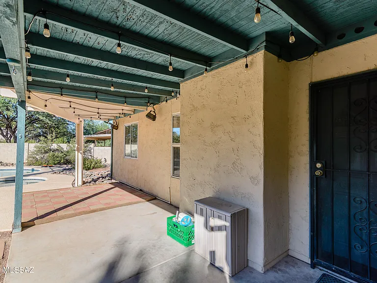 9940 E Covington St — Photo 32