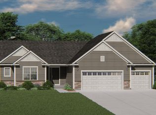 1317 Daisy Dr, West Bend, WI 53090