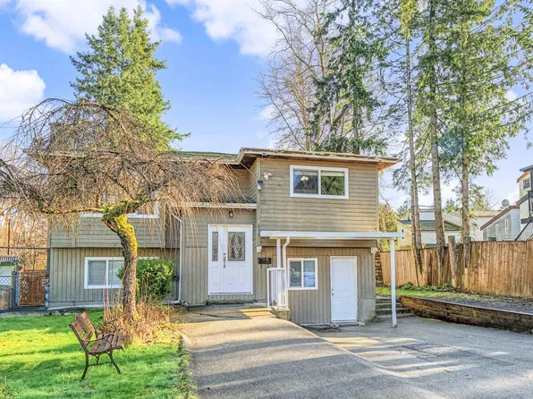 8076 139a St, Surrey, BC V3W 8P6