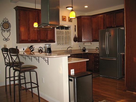 kitchen with SS appliances