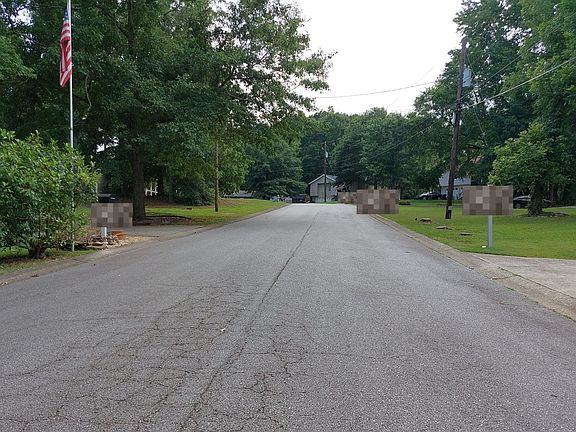 4th image of 4475 Wood Hollow Ct