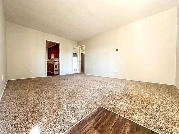 5th image of 4331 Louisiana St #4331